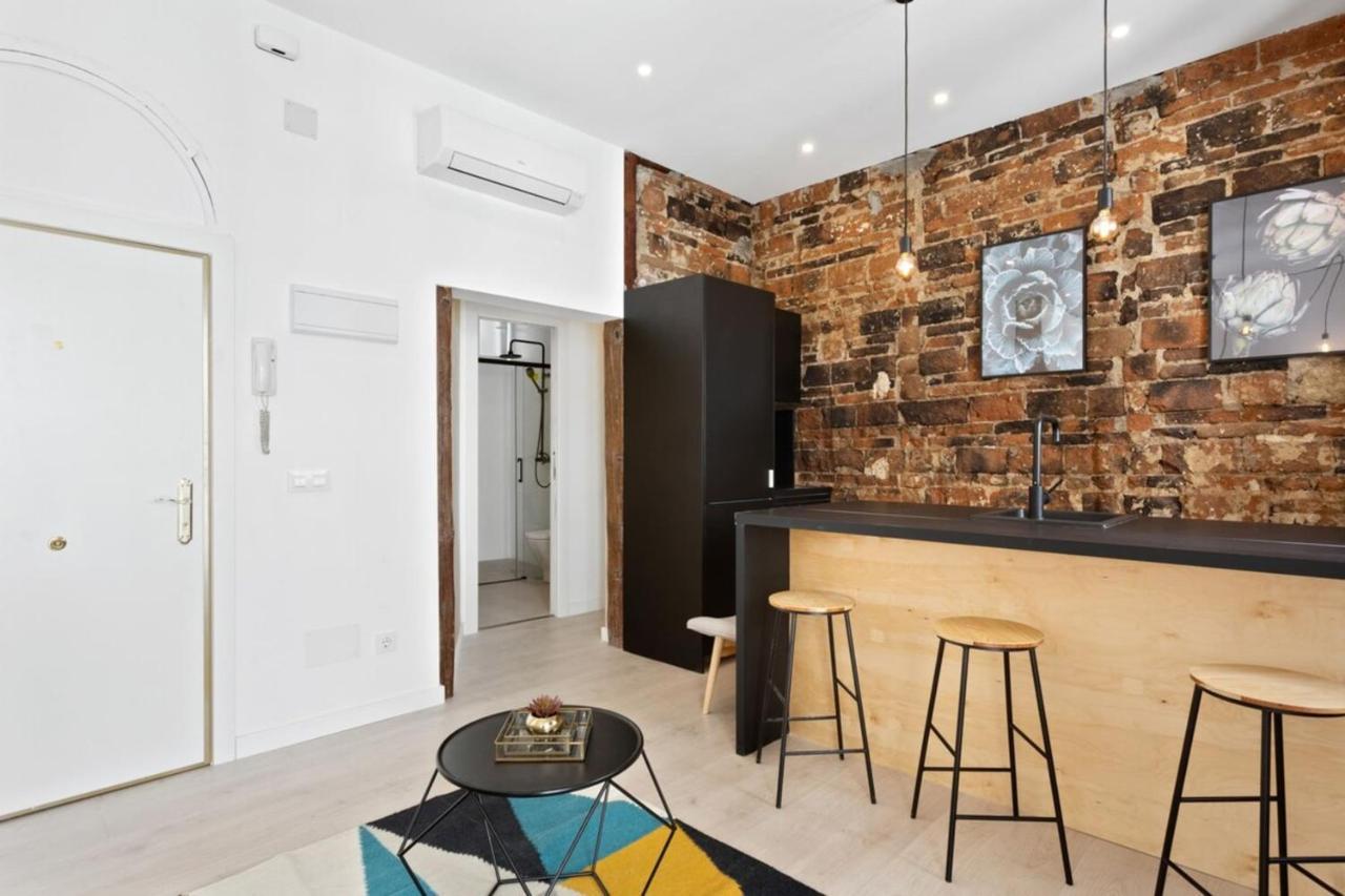 مدريد Modern 1 Bedroom Apartment Near Lavapies المظهر الخارجي الصورة